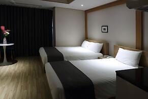 The Hotel Yeong Jong