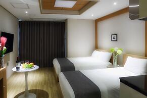 The Hotel Yeong Jong