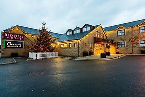 Red Hall Hotel