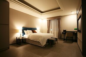 Polaris Hotel