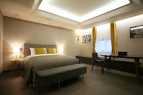 Polaris Hotel