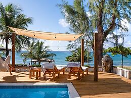 Surfers Bay Resort