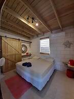 Surfers Bay Resort