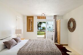 Surfers Bay Resort