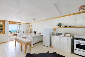 Surfers Bay Resort