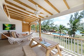 Surfers Bay Resort