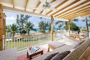 Surfers Bay Resort