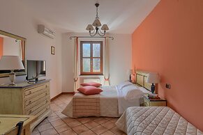 Guesia Village Hotel & Spa
