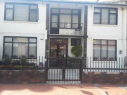 Central House Hotel