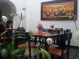 Central House Hotel