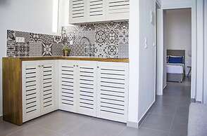 Ansi Apartments