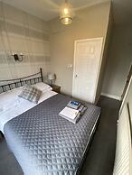 Autumn Leaves Guest House
