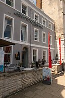 Alexandra Hotel