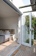 Strandloper Ocean Boutique Hotel