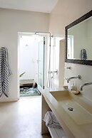 Strandloper Ocean Boutique Hotel