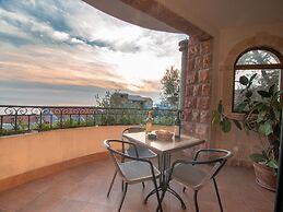 Levantin Inn