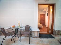 Levantin Inn