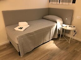 Honey Rooms