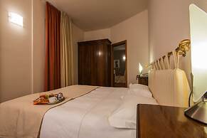 Hotel Lux