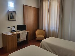 Hotel Lux