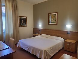 Hotel Lux