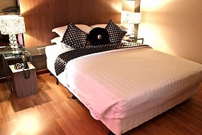 Arenaa Deluxe Boutique Hotel
