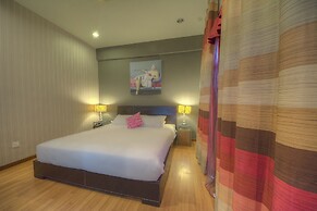 Arenaa Deluxe Boutique Hotel