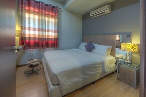 Arenaa Deluxe Boutique Hotel