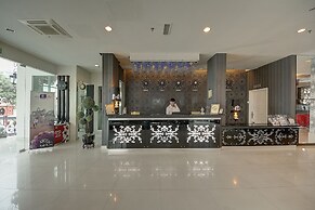 Arenaa Deluxe Boutique Hotel