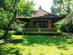 Gajah Mina Beach Resort