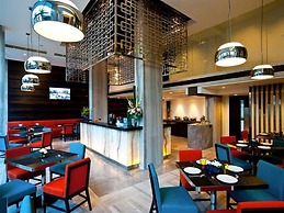FX Hotel Metrolink Makkasan