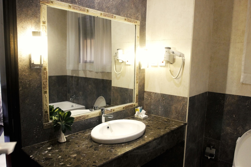 Royal Suites
