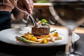 BLUME. - Baden Hotel & Restaurant