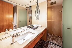 Lia Chengdu Hotel