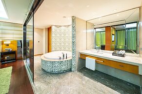 Lia Chengdu Hotel