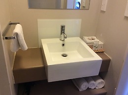 Lake Rotorua Hotel