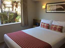 Lake Rotorua Hotel