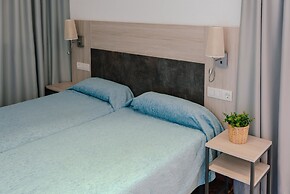 Port Europa Hotel