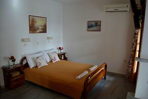 Dimitra Studios