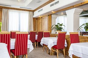 Hotel Serles