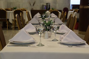 Inkari Suites Hotel