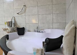 Inkari Suites Hotel