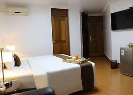 Inkari Suites Hotel