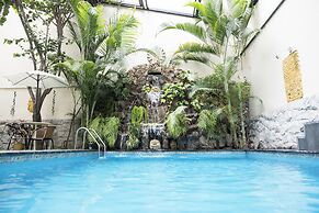 Inkari Suites Hotel