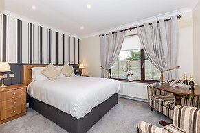 Hillview House