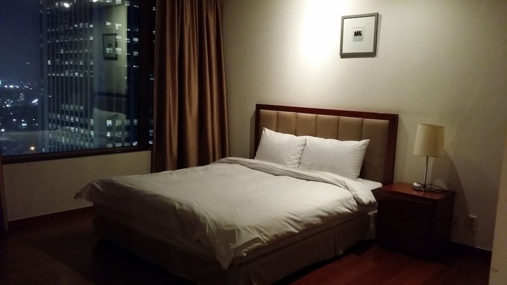 Vabien Suite 1 Serviced Residence