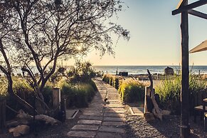 Paradis Plage Surf Yoga & Spa resort