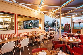Paradis Plage Surf Yoga & Spa resort