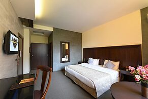 Reston Hotel