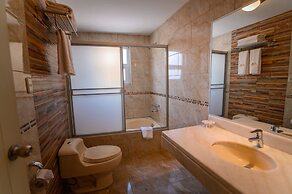 Sol Plaza Hotel